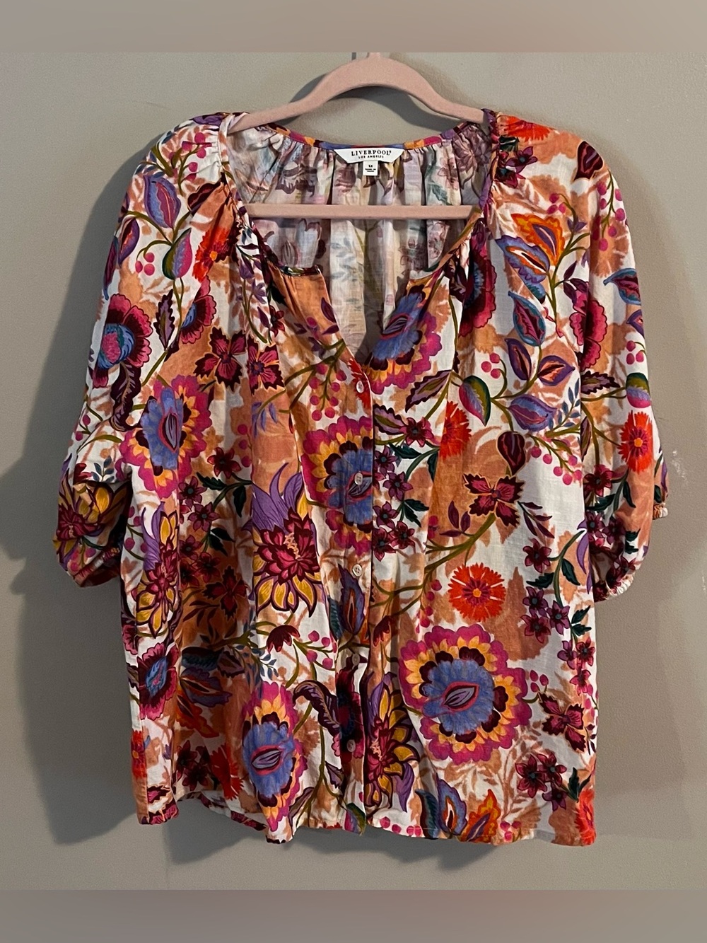 $6❤️Bundled Liverpool Blouse